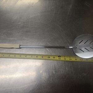 Stainless Steel Slotted Turner with Cream Handle